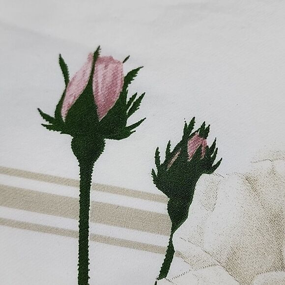 Williams Sonoma Pivoine Odorant Floral Tablecloth Rectangular - Picture 4 of 11